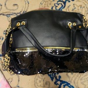 PURSE